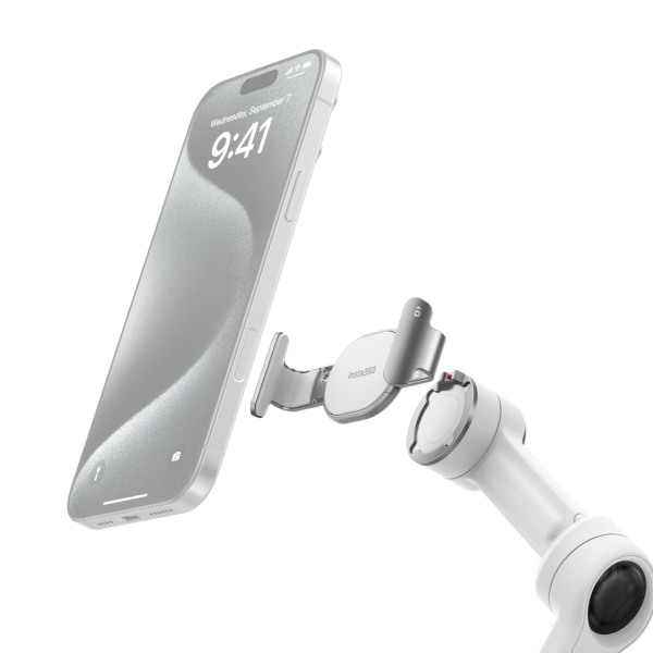 Flow 2 Pro Magnetic Phone Clamp - Insta360 Store