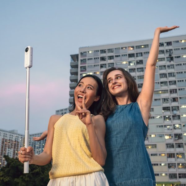 114cm Invisible Selfie Stick - Insta360
